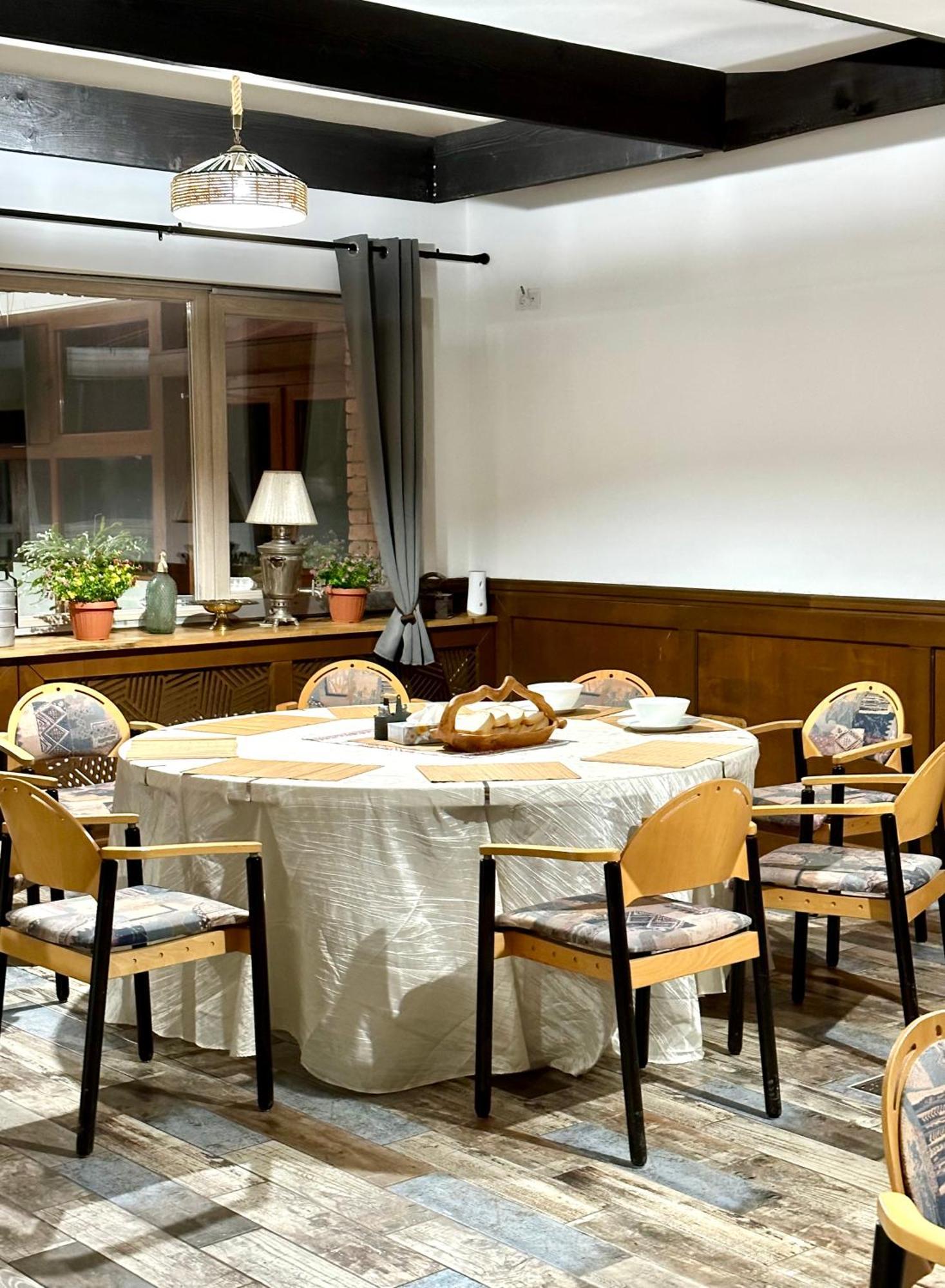 Marada Felix Hotel Hidişelul-de Sus Exterior foto
